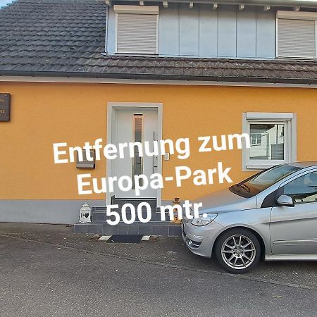 Ferienwohnung Punkt, 5 Gehminuten Vom Europa-Park 러스트 외부 사진
